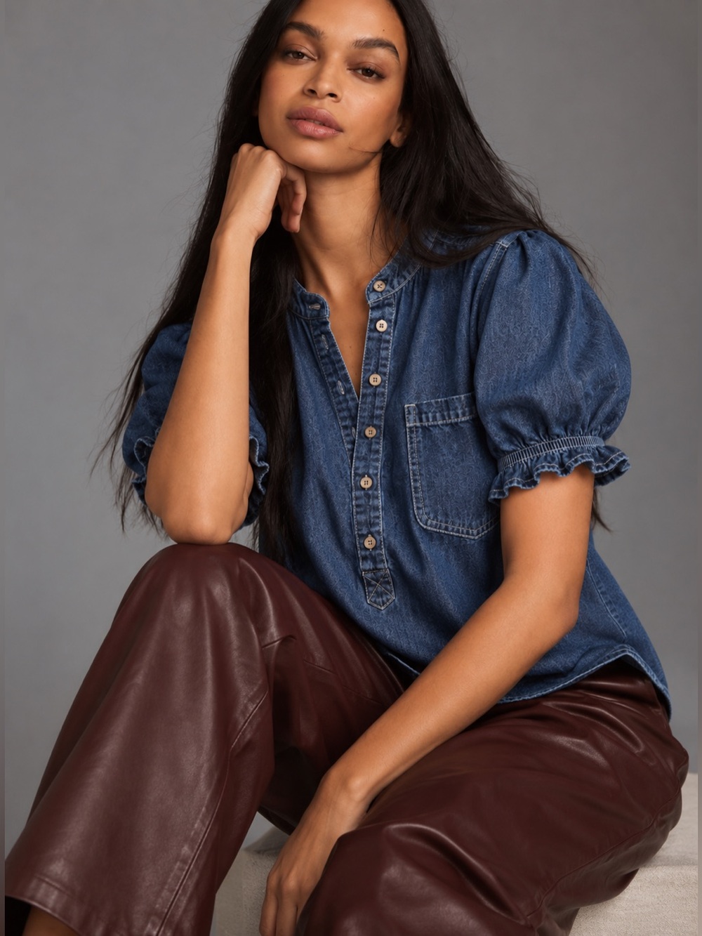 Pilcro Feminine Denim Puff-Sleeve Henley Dark Was Top in Sz Small